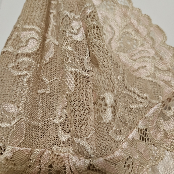 La Vie en Rose nightgown Size M - Picture 4 of 9